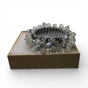 Vintage Y2K Clear Crystal Beaded Stretch Bracelet